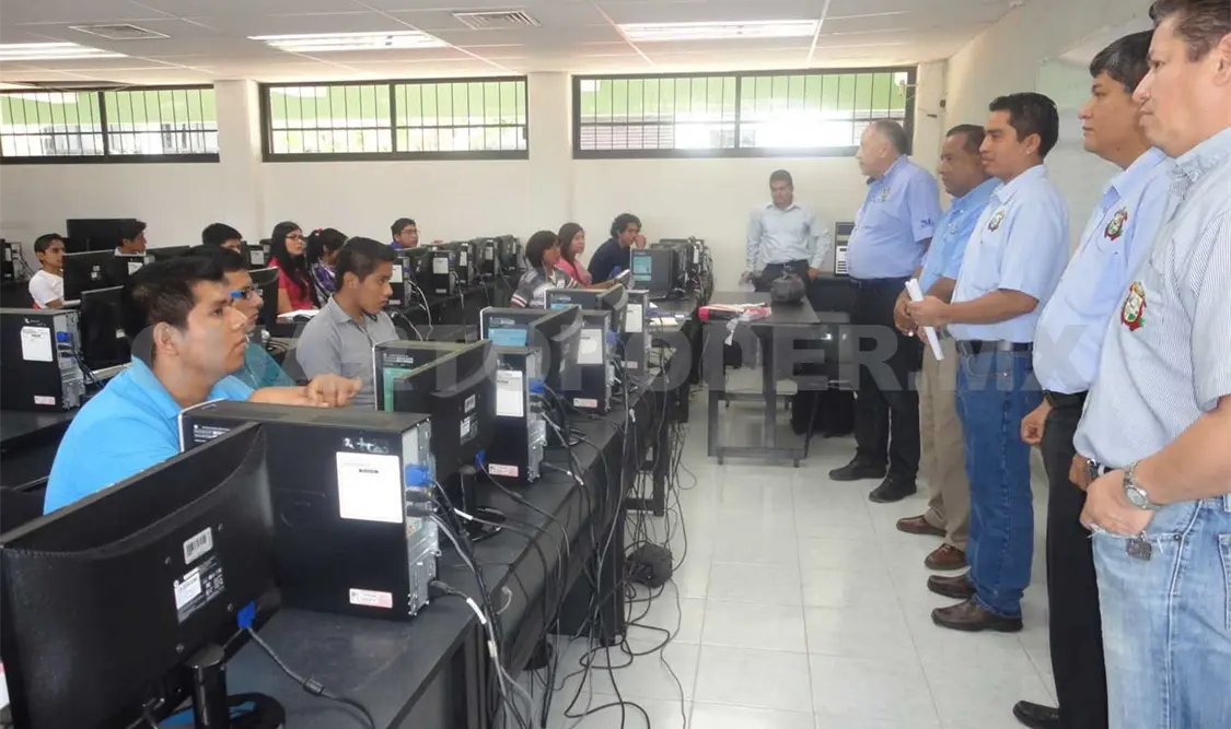 Destaca el Tec en solicitudes de patente