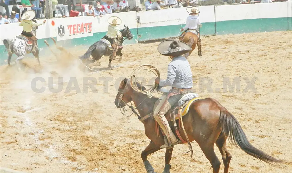 Debutan charros con Rancho Cristo Negro