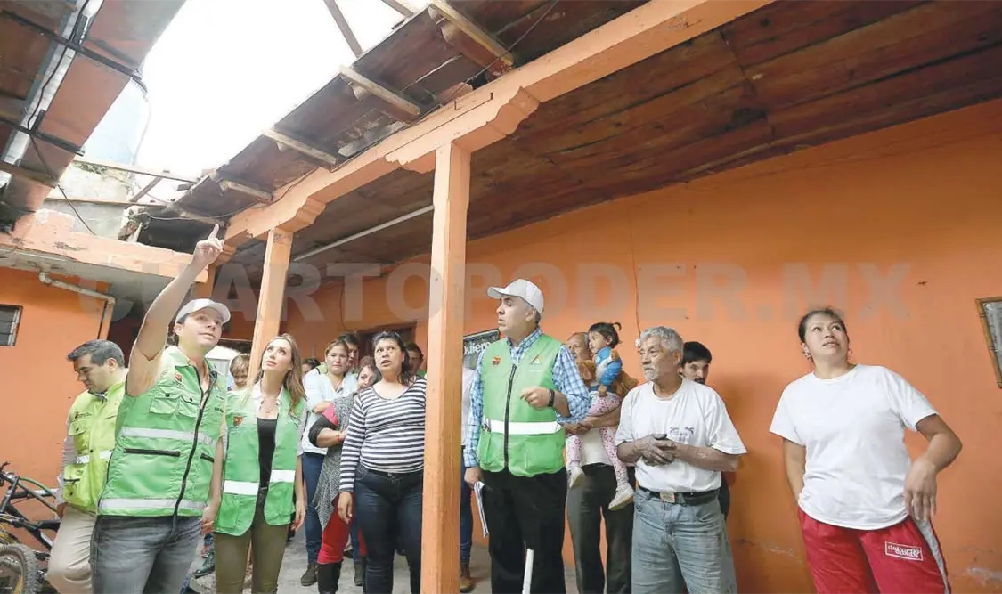 Manuel Velasco constata entrega de ayuda en SCLC