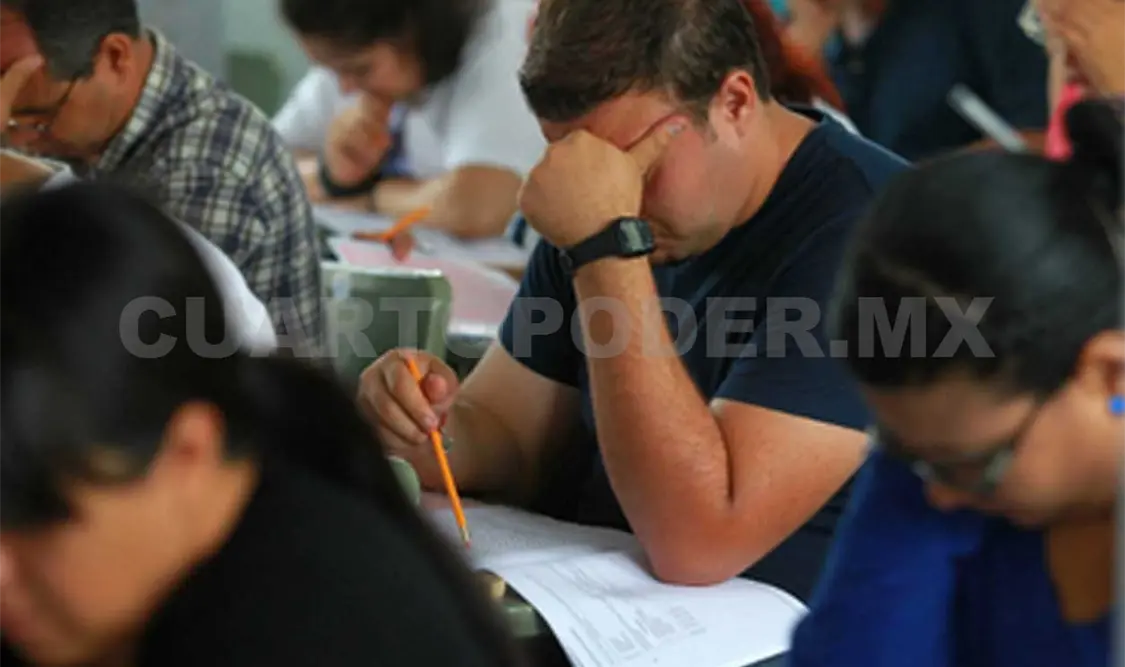 Deploran vejaciones a docentes aspirantes a examen