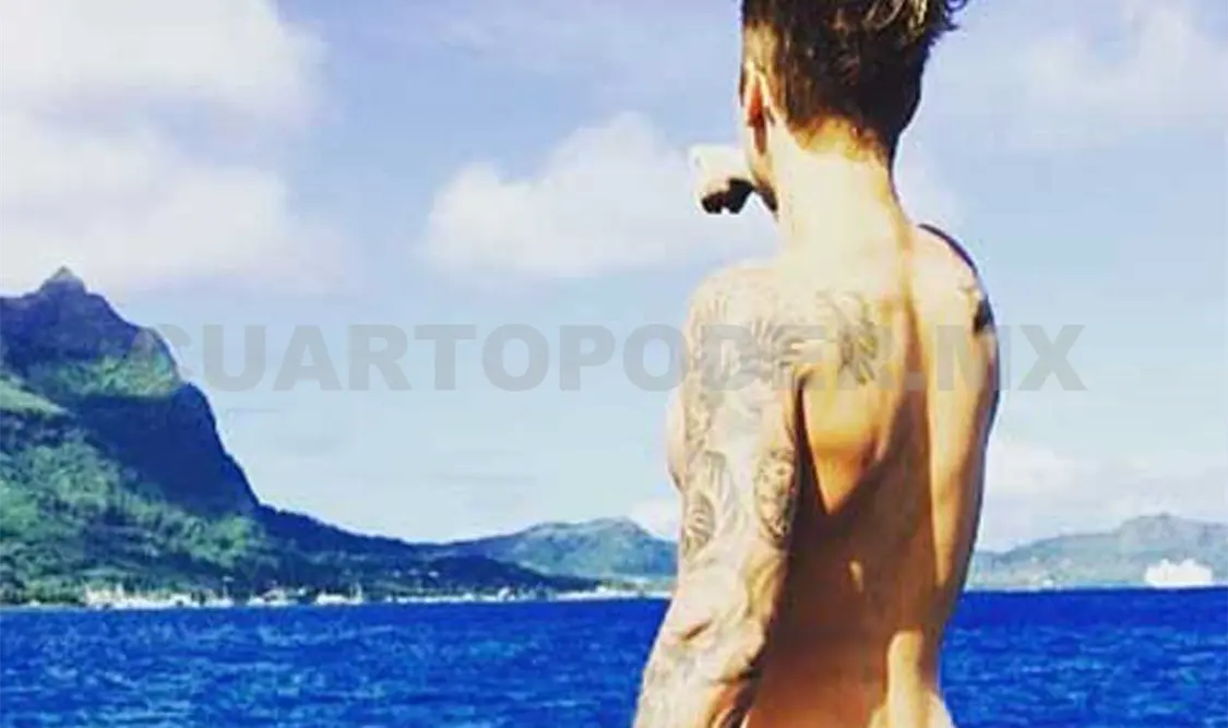 Justin Bieber muestra su trasero