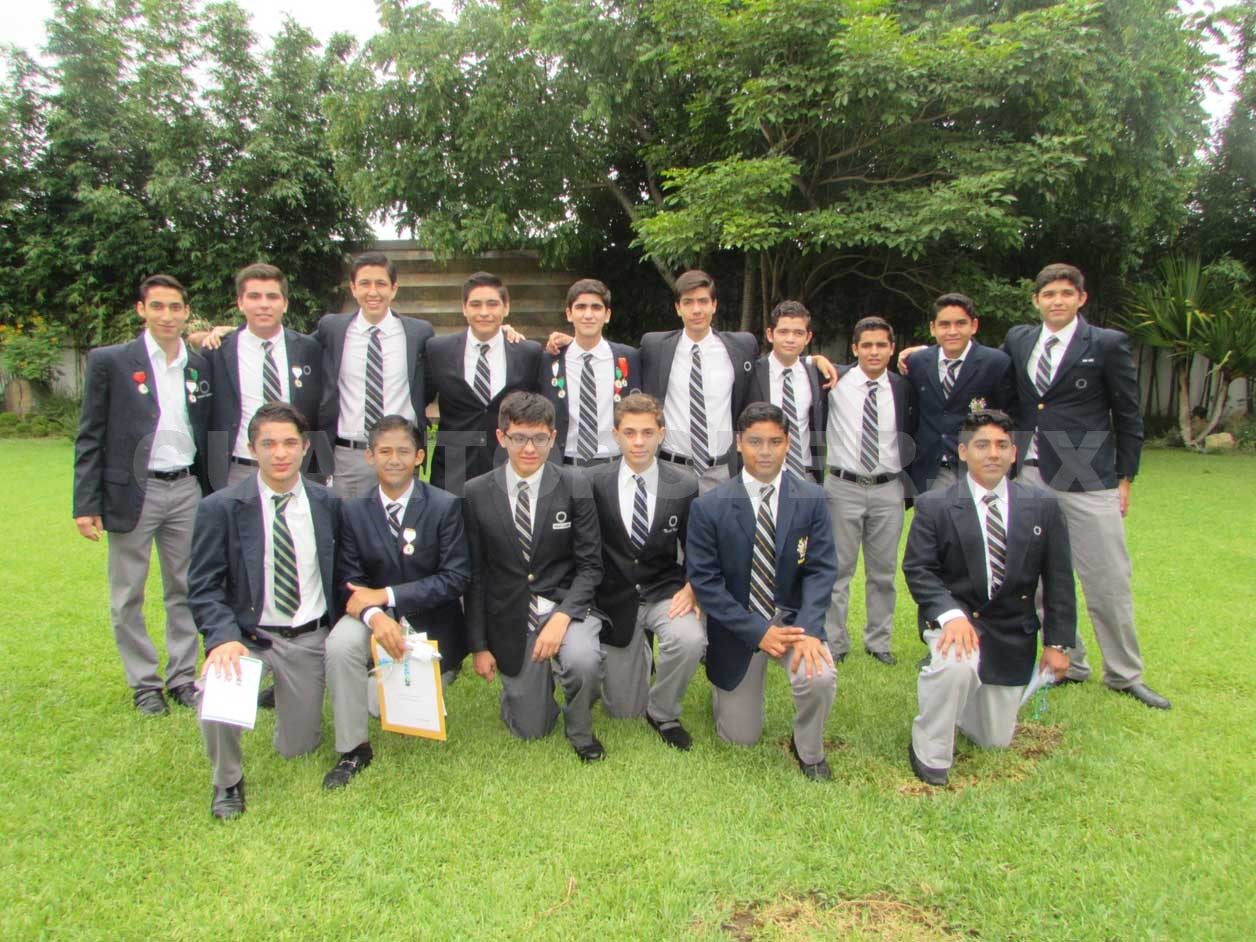 Ceremonia de graduación y premiación