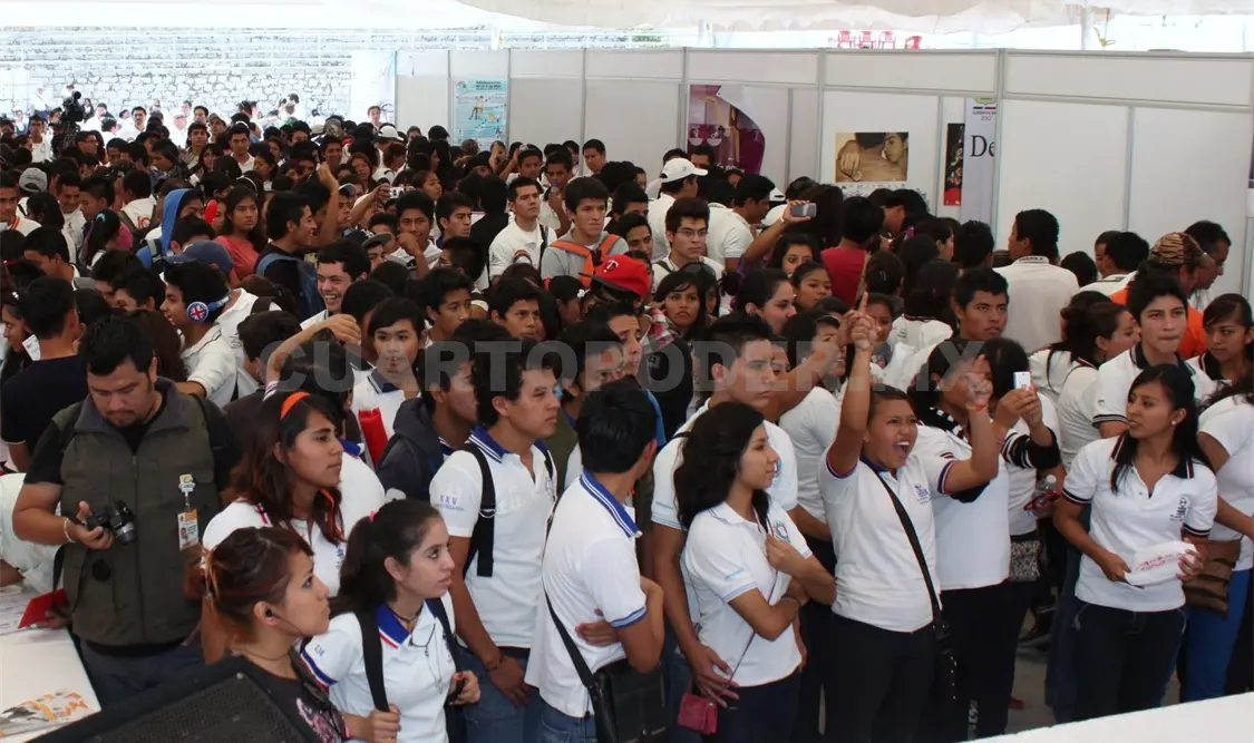 Los jóvenes los más propensos a desarrollar adicciones. CP