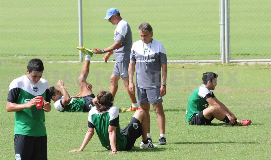 Debutan ante sus aficionados