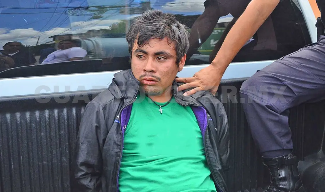 Vecinos persiguen y someten a violador