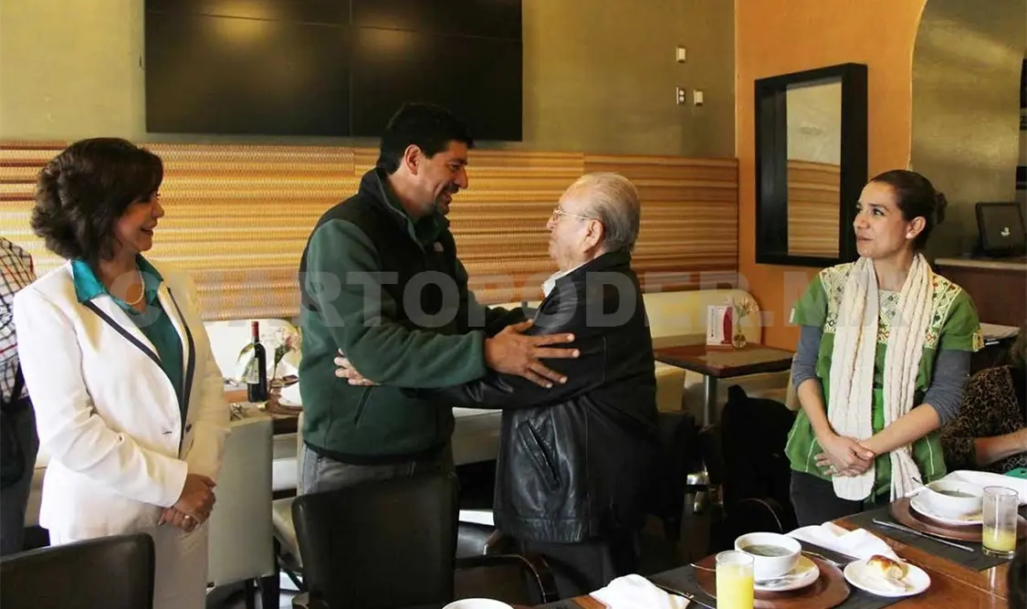 La familia Coello recibe a Marco Cancino