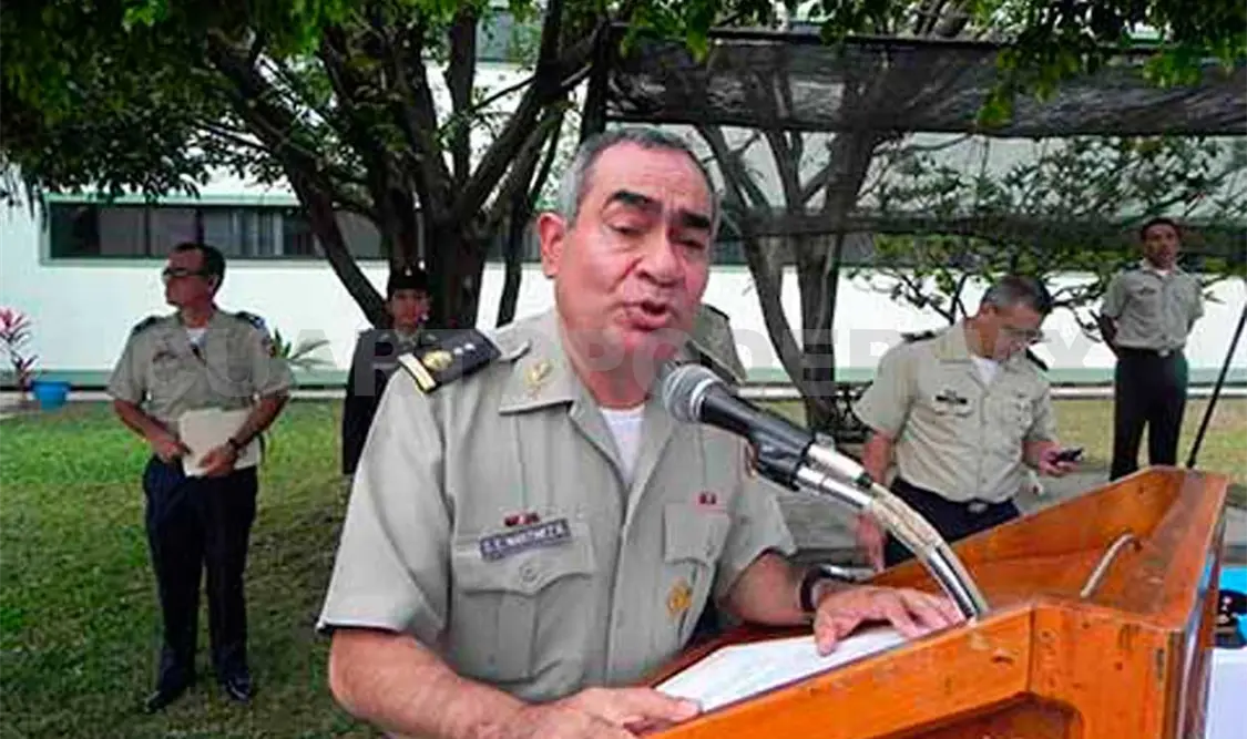 Relevan a los mandos militares