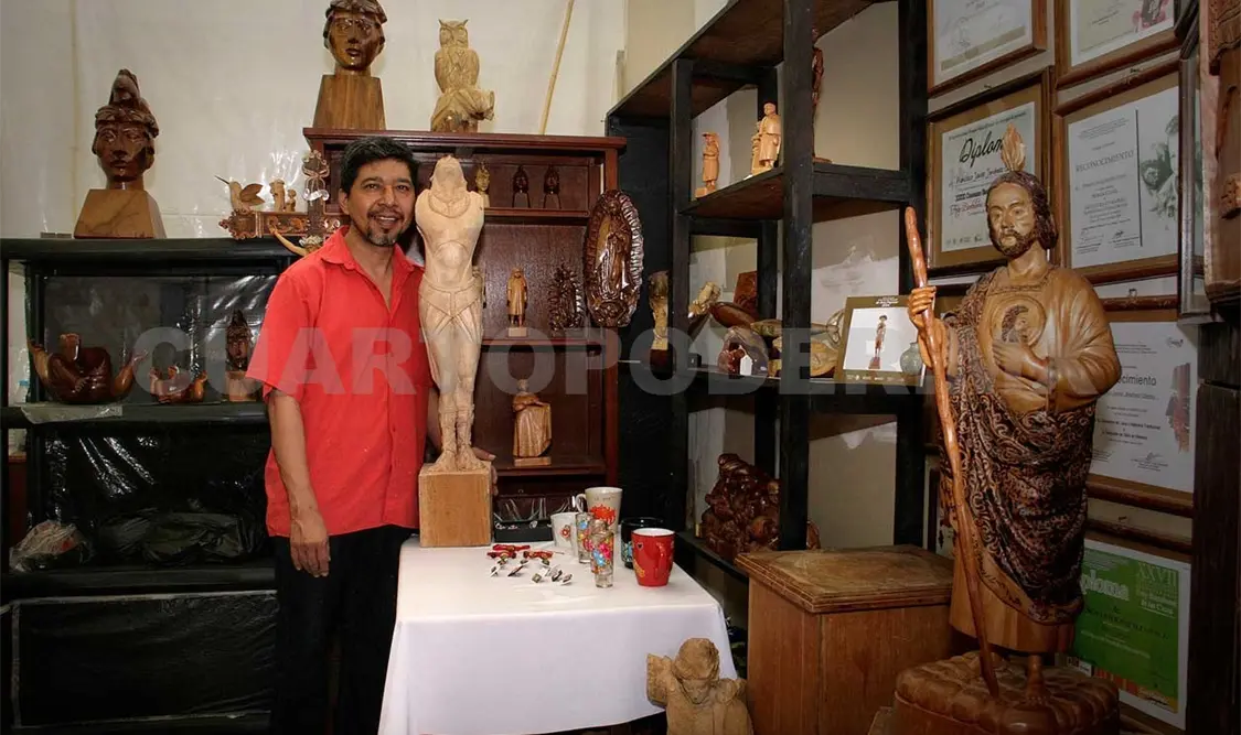 El arte de elaborar esculturas de madera