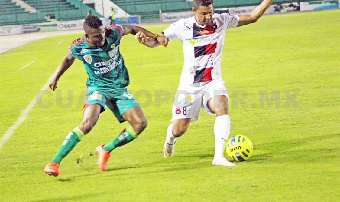 Felinos buscan ser competitivos