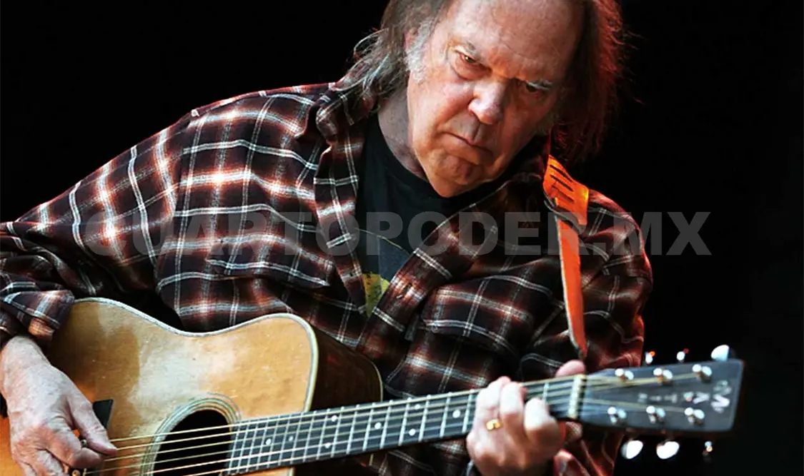 Neil Young quita su música de streaming