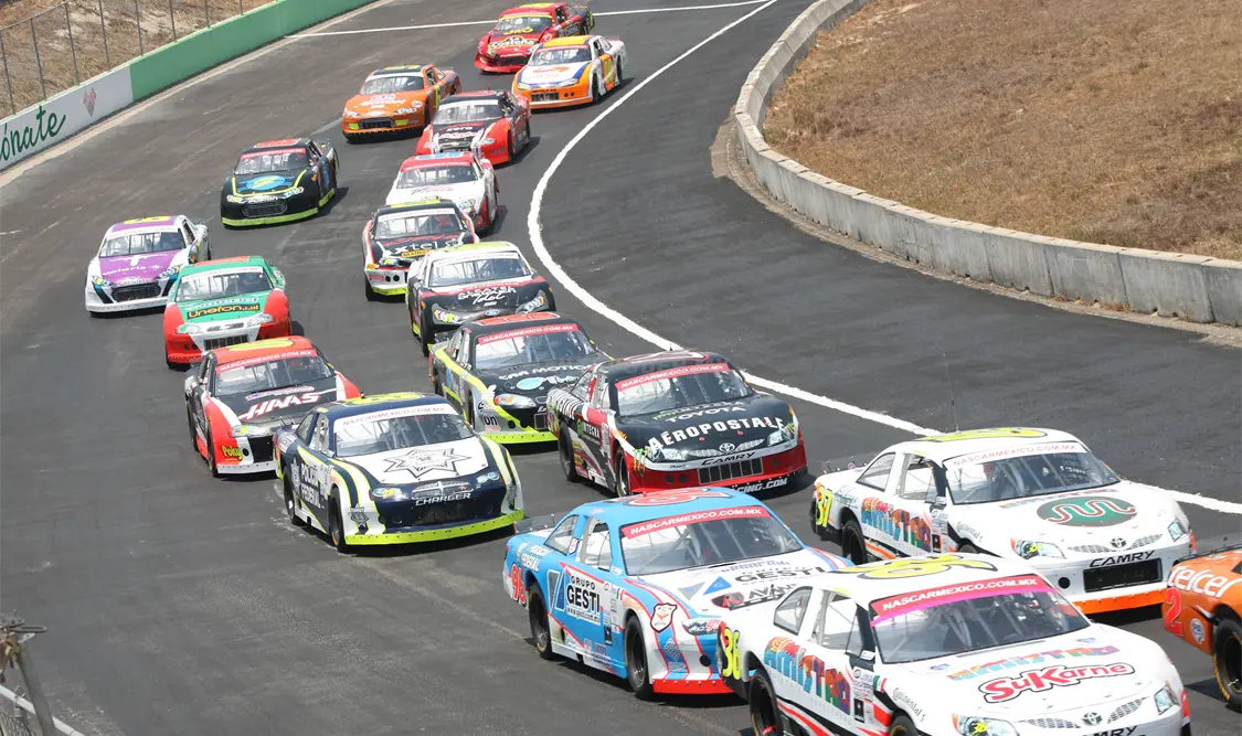 La final de Nascar en Chiapas ya es oficial y fue presentada en conferencia de prensa. Será el 22 de noviembre. Cortesía