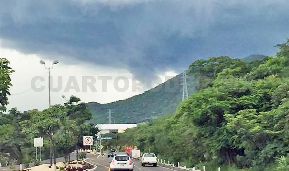 Pronostican leves lluvias