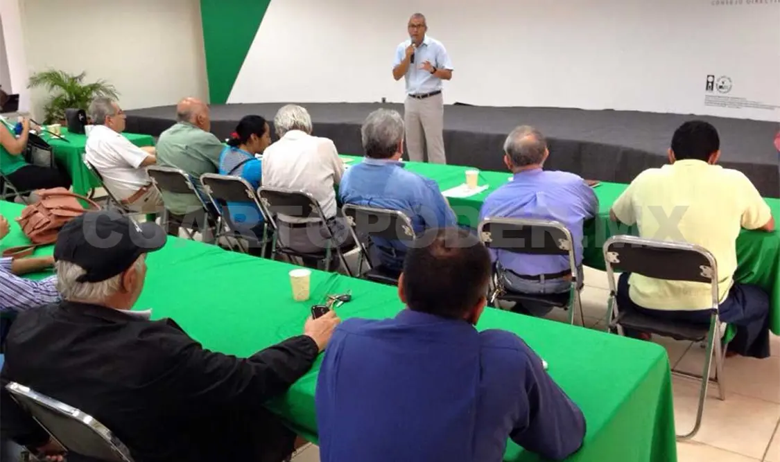 Constructores acompañarán al electo