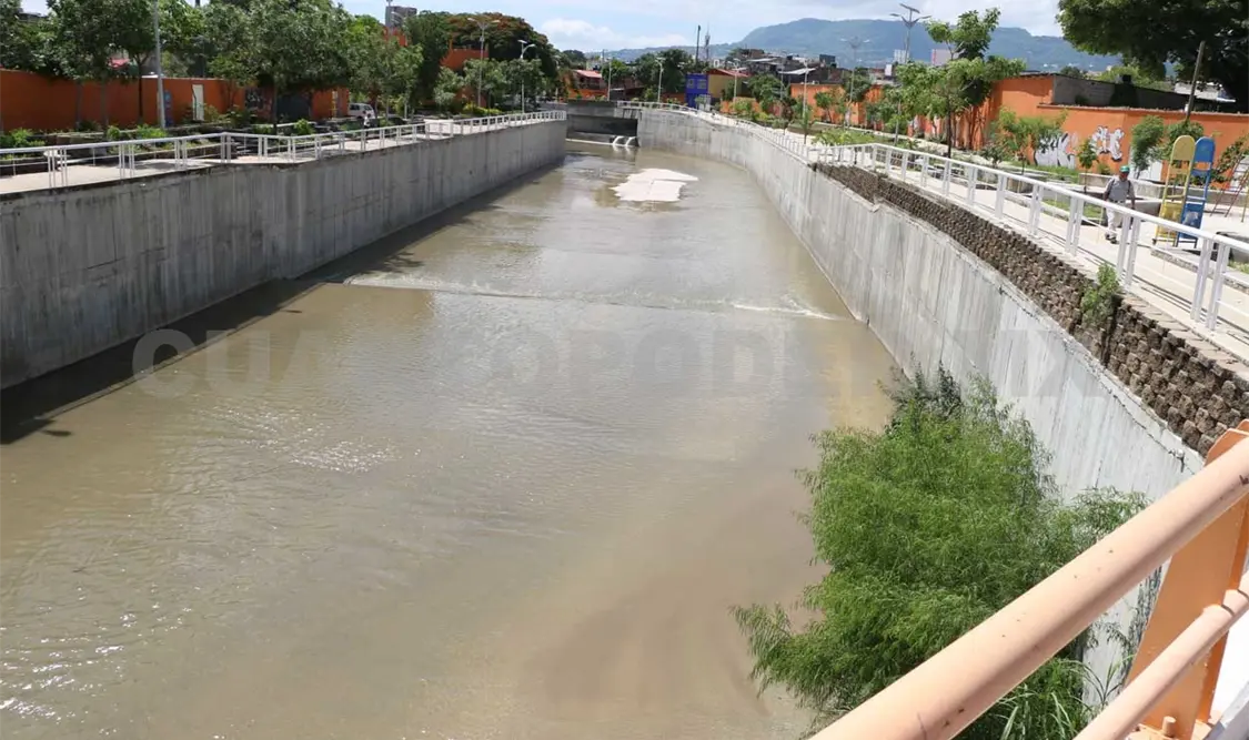 Riesgo pluvial en la capital, sin afectaciones