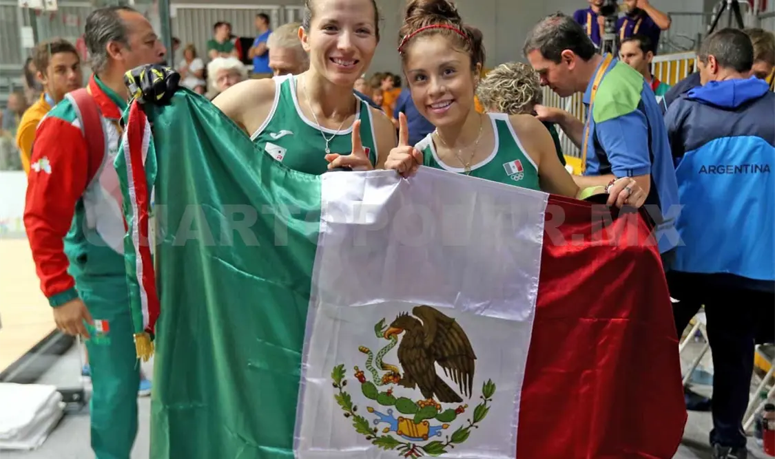 Oro en dobles femenil