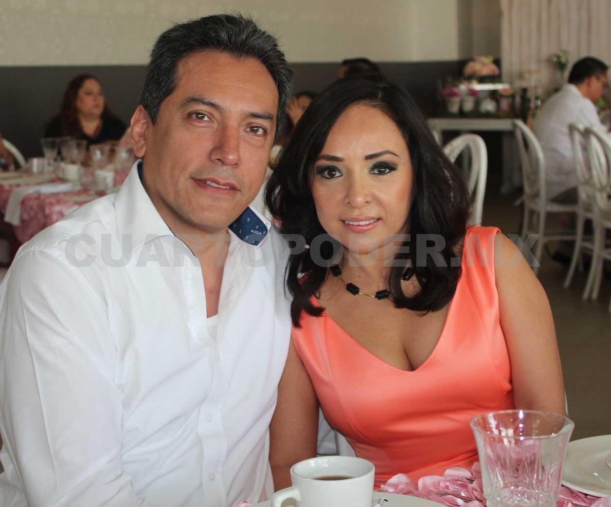 Mara Matuz en un bello acto de fé