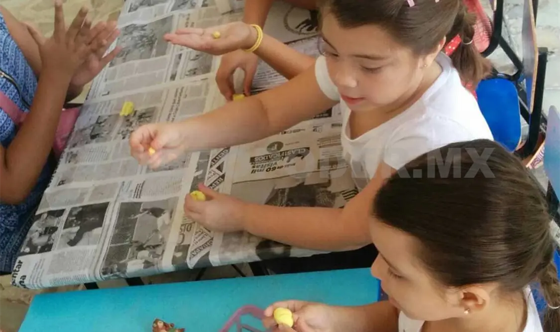 Los talleres, dirigidos a los niños, tienen la finalidad de fomentar el arte