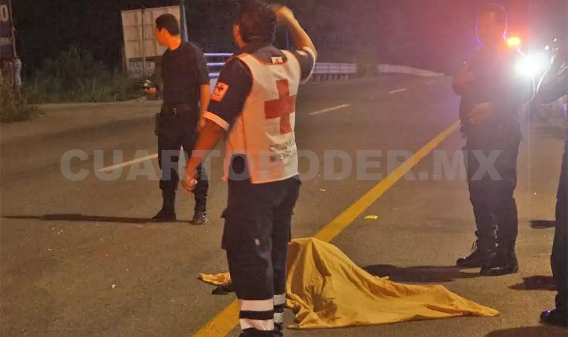 Una mujer murió arrollada cuando atravesaba el libramiento Norte de Tuxtla. Rafael Cabrera / CP