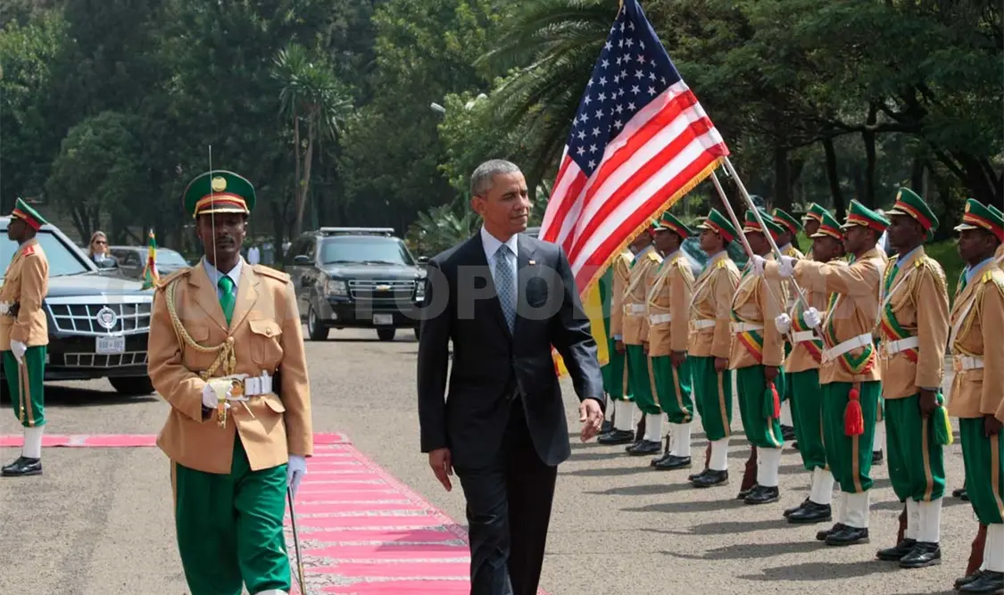 Obama insta a detener represión