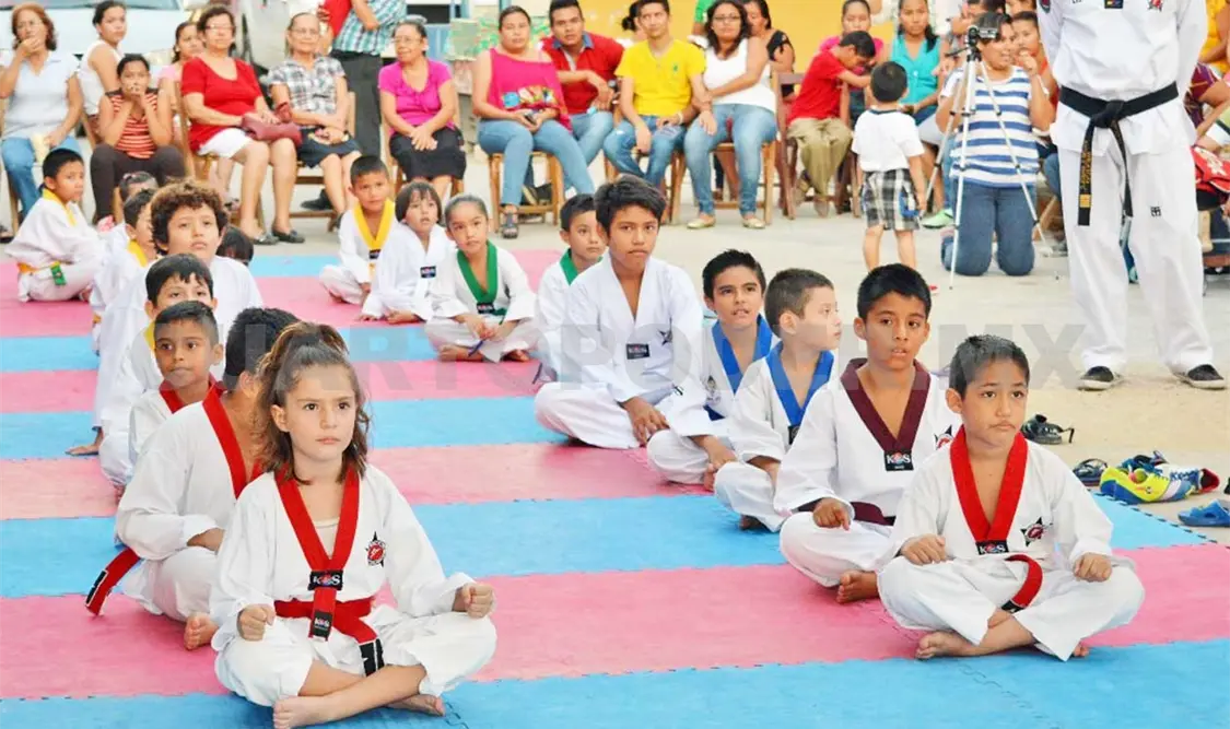 Exhibición de TKD en la Feria San Cayetano