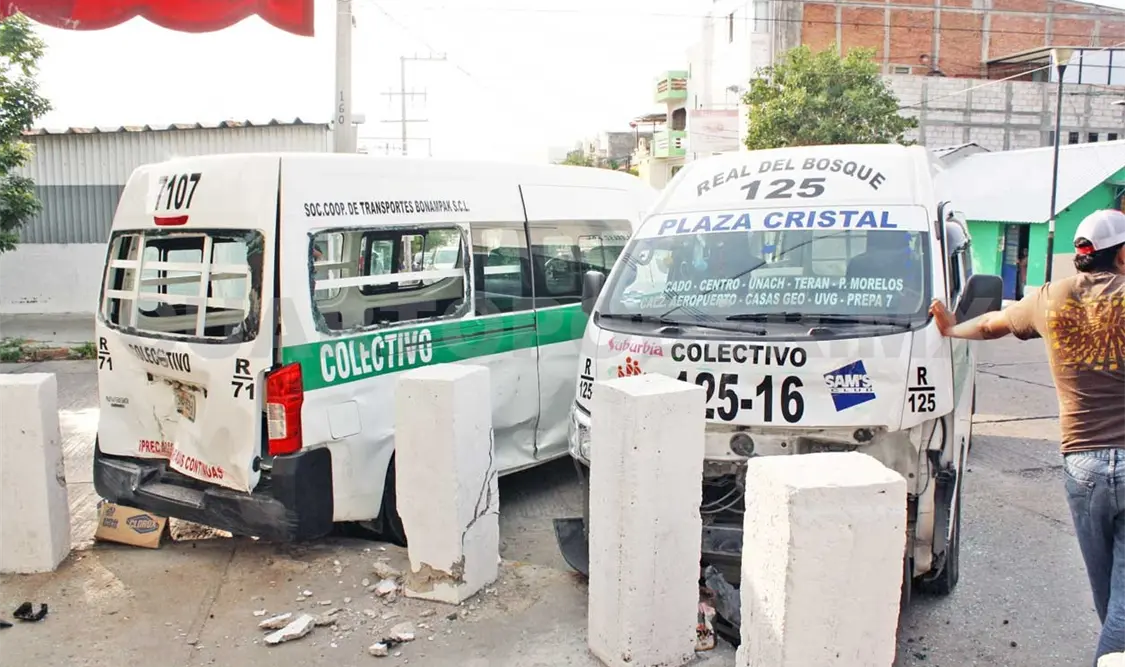 Encontronazo de colectivos