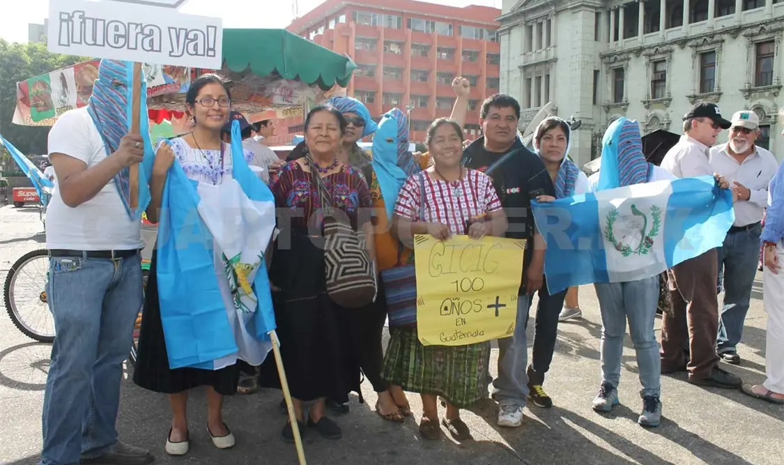 Buscan aplazar comicios en Guatemala