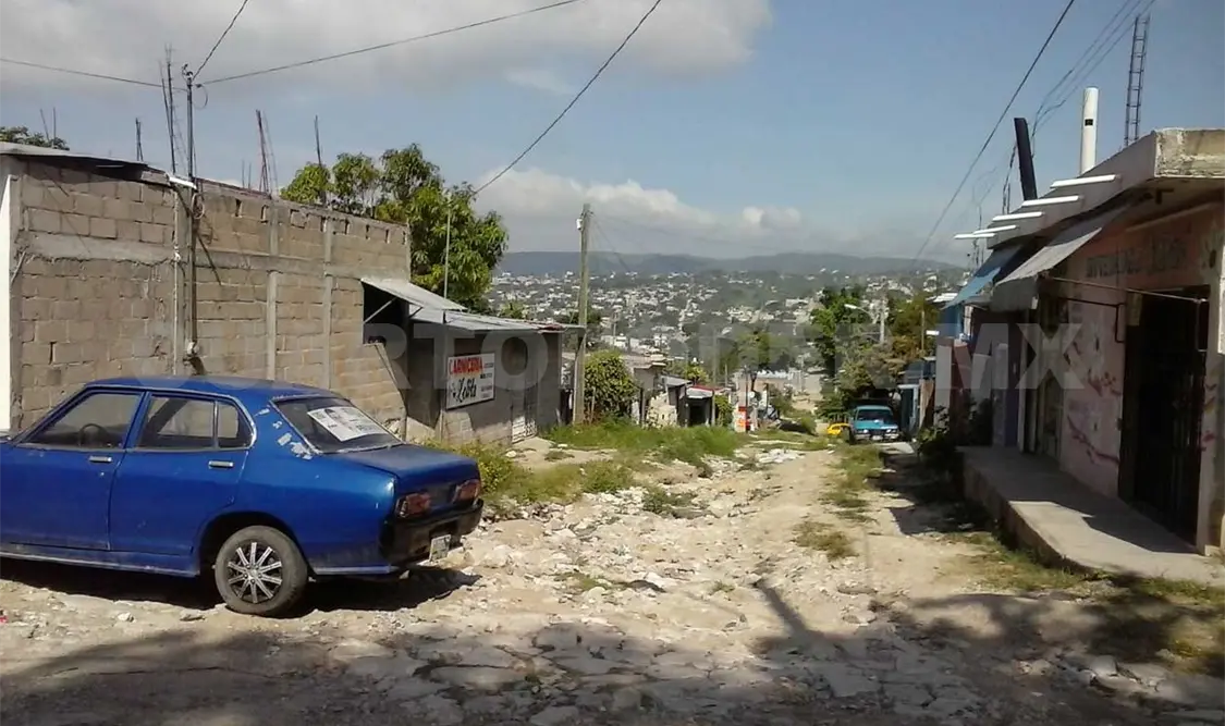 Maleza y lotes baldíos refuerzan chikungunya