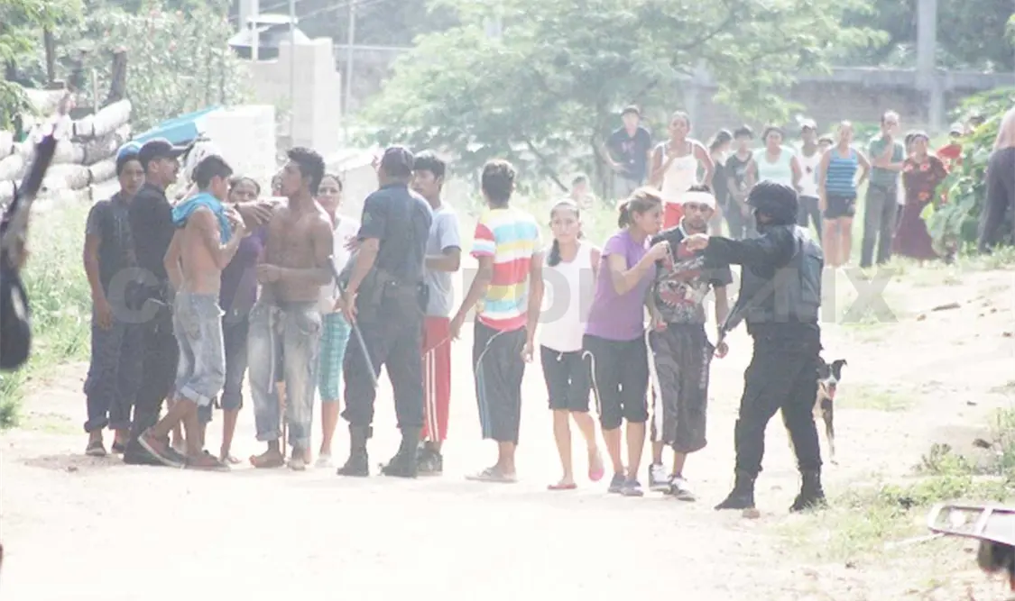 Dos heridos en batalla campal