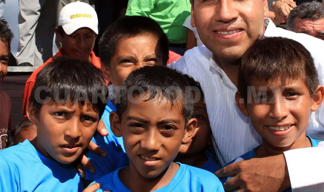 Reconocen avances en infraestructura educativa