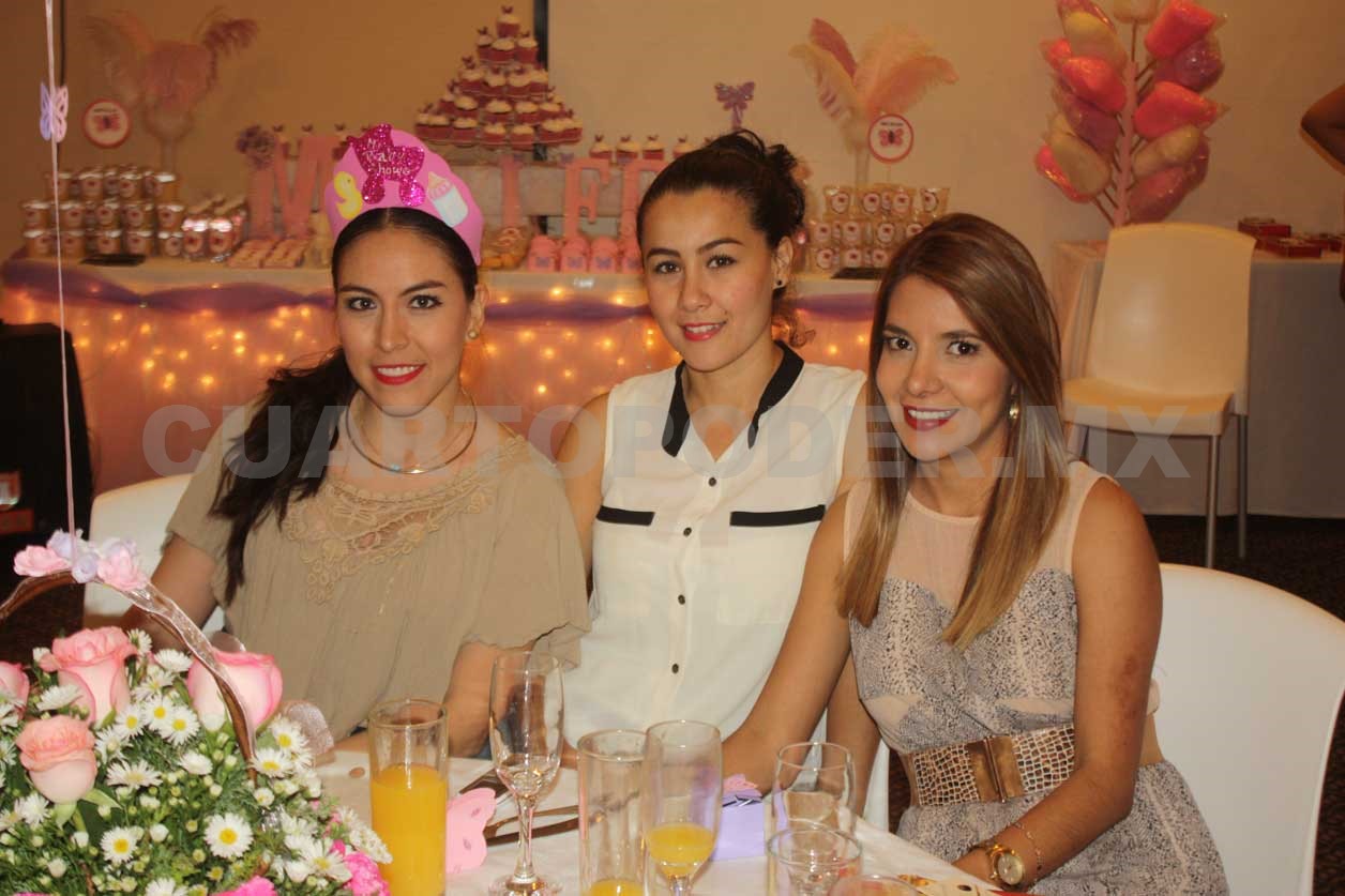 En espera de la linda María Fernanda
