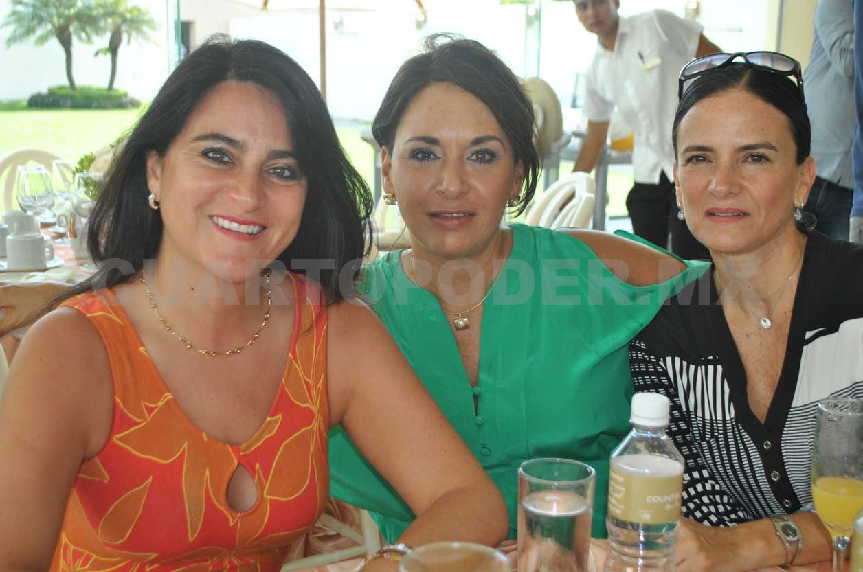 María Hoppenstedt rumbo al altar