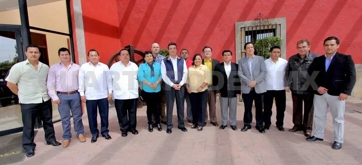 Servicio honesto, prioridad en la función judicial