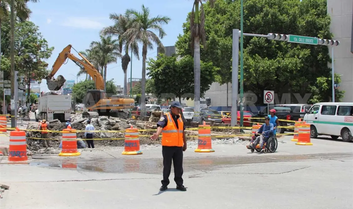 Se suman agentes de Tránsito a obras del Ángel Albino Corzo