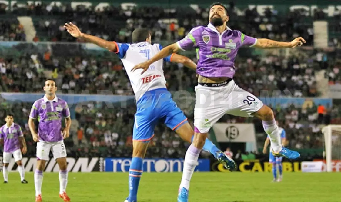 Dos rugidos descarrilan a La Máquina