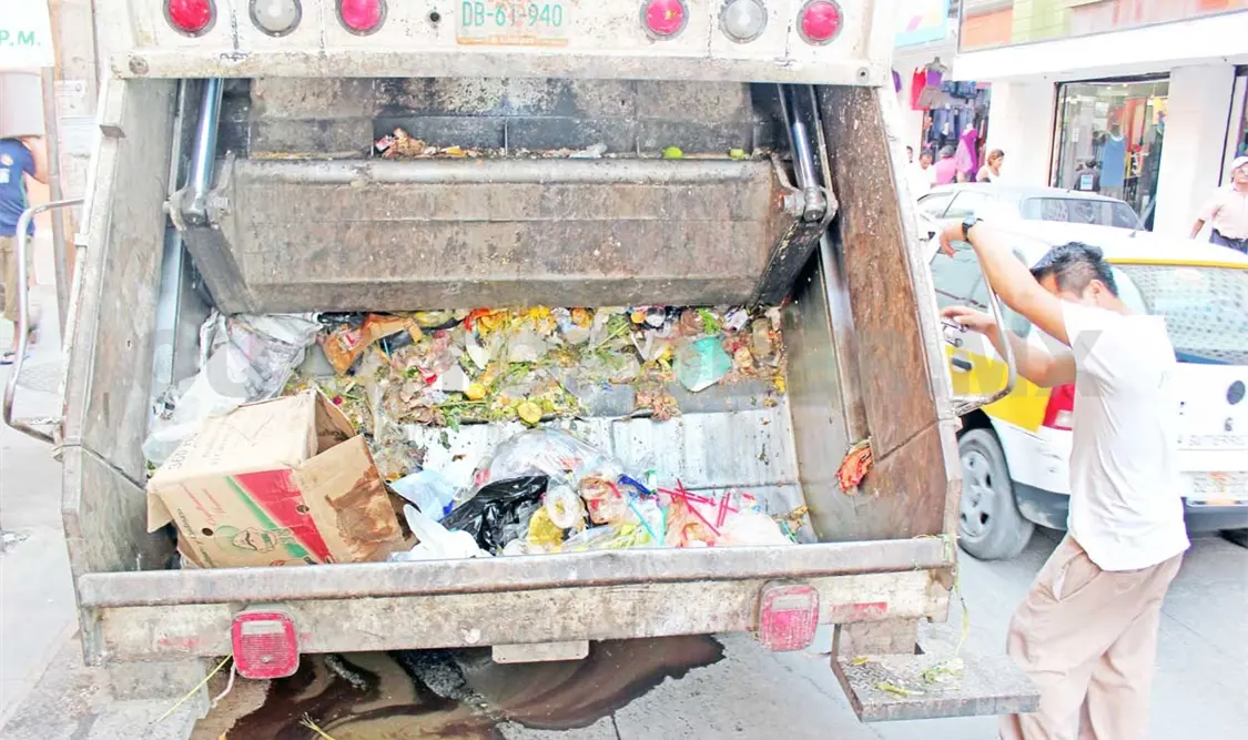Sancionarán por tirar basura a negocios