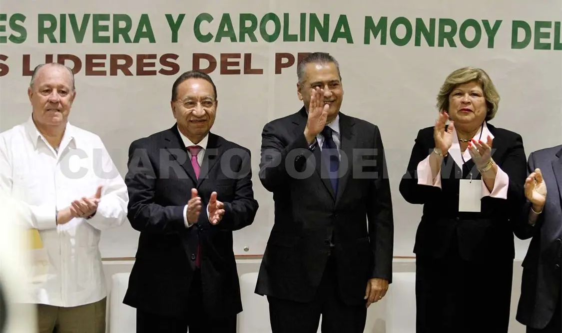 González Cuevas reconoció la trayectoria político–legislativa de Beltrones Rivera. NTX