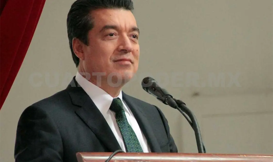 Presente Rutilio Escandón en reunión con Osorio Chong