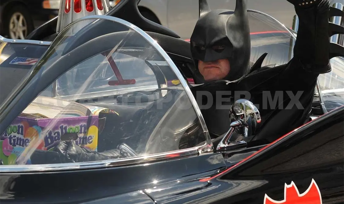 Muere “Batman” altruista embestido por auto