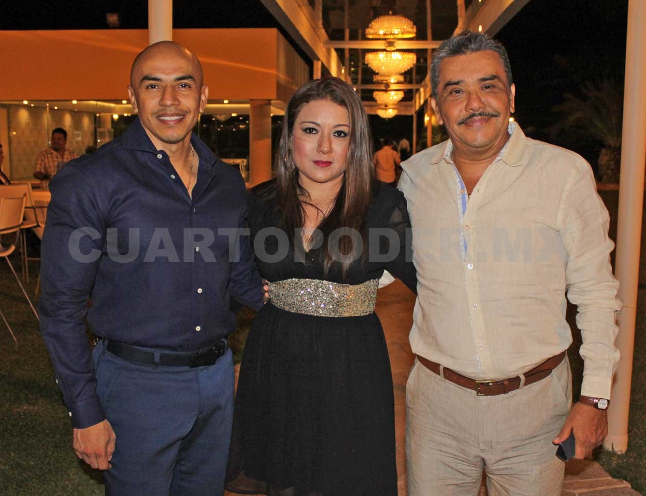 Blanca Stelly celebró sus XV años