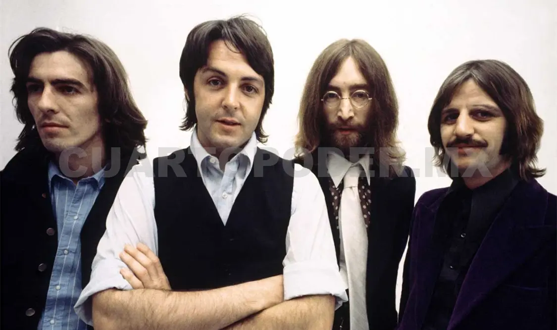 Subastan primer contrato de The Beatles