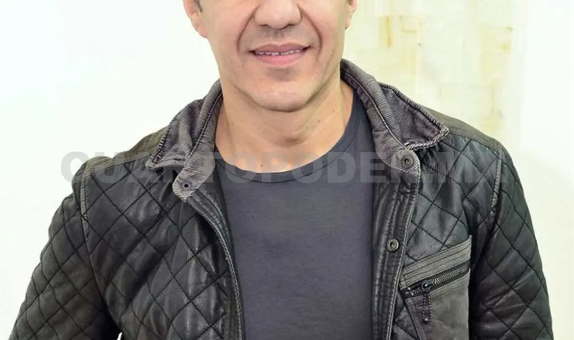 Adrián Uribe desea lo mejor a Marjorie