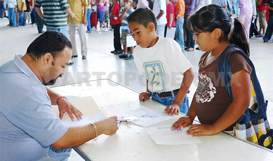 Cuotas escolares no condicionan ingreso: SEP