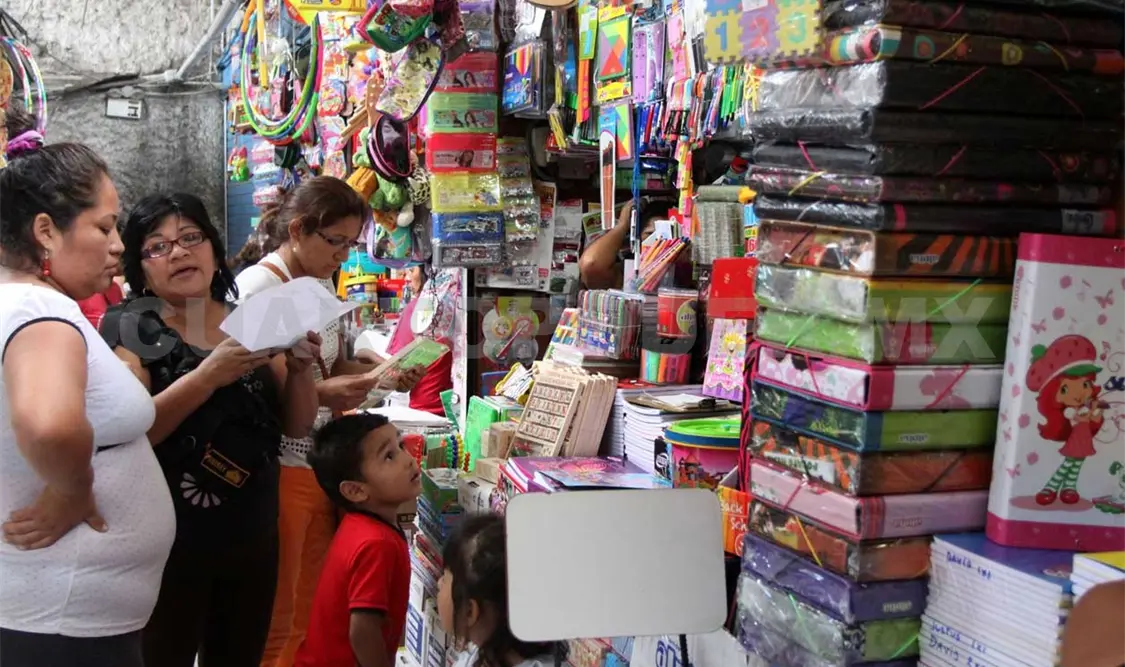 El precio de un artículo escolar puede variar más de 500% y dependerá del lugar donde se compre. Agencias
