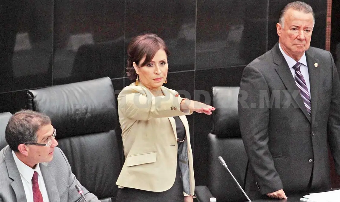 Comparece Rosario Robles ante el Congreso