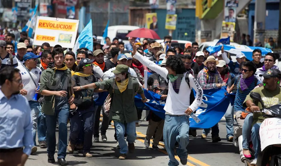 Guatemala enfrenta manifestación masiva