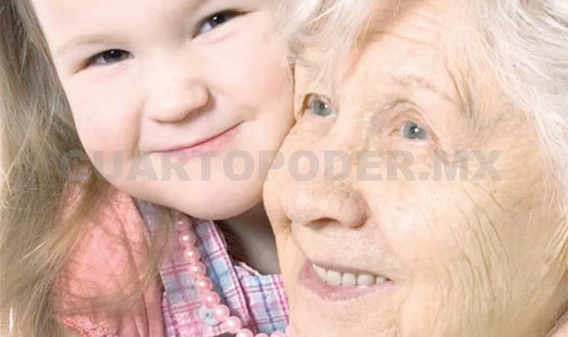 Celebra IMSS Día del Adulto Mayor