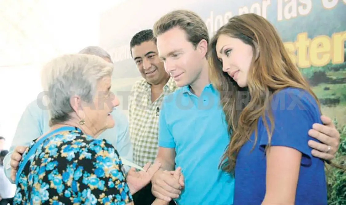 Reconoce gobernador a los abuelitos en su día