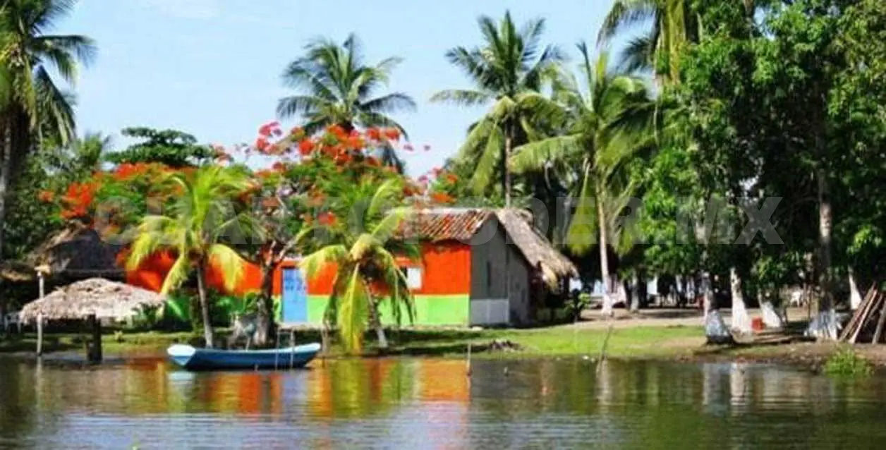 Pronóstico de lluvias alerta a habitante de Pijijiapan