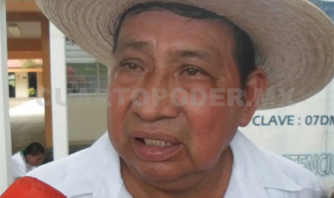 Saúl Barrios García, presidente del comité de padres de familia del CAM. Ramón García / CP