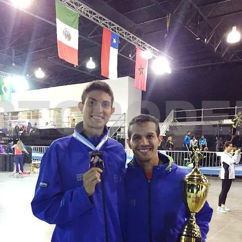 Isaac Torres sigue sumando puntos y experiencia. Esta vez ganó plata en Argentina. Cortesía